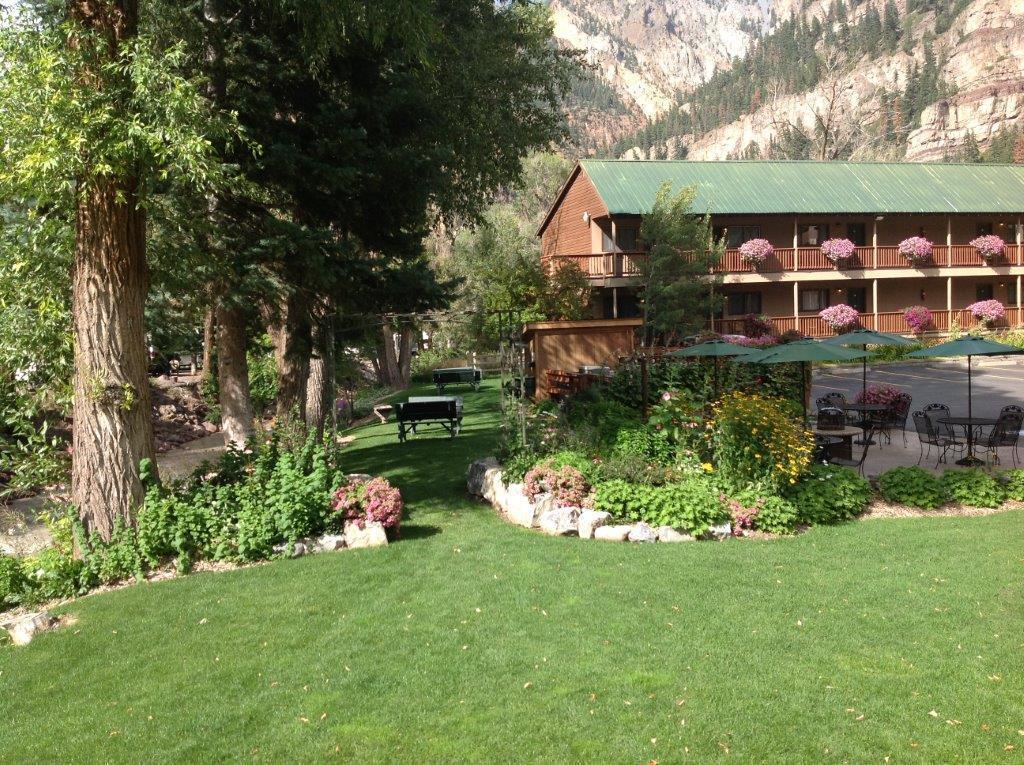 Rivers Edge Motel Lodge & Resort Ouray Exterior photo
